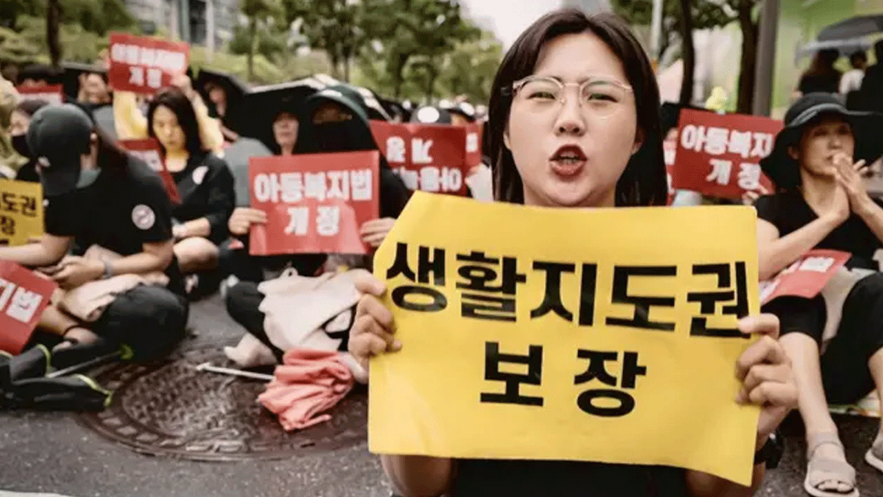 “Gwarosa”: la muerte por exceso de trabajo que expone la cara más dura del modelo laboral en Corea del Sur
