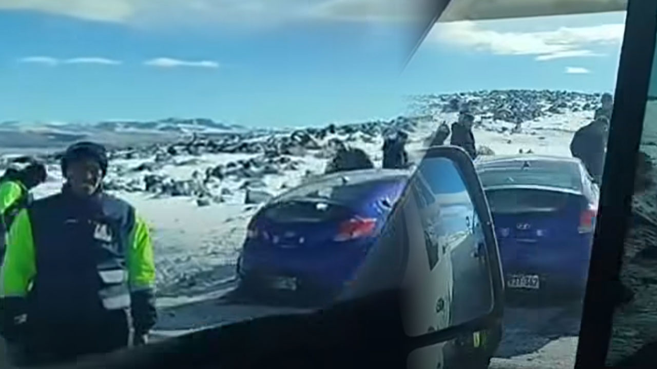 Auto se despista en la vía Arequipa–Chivay por intensa nevada